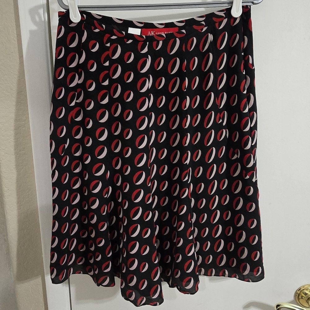 Anne Klein Black and Red Patterned Skirt